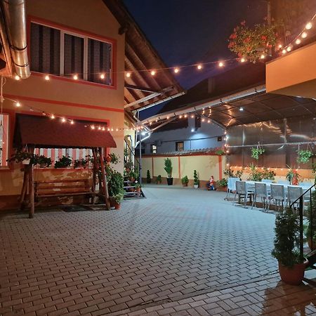 Casa Cosmin Cincu Hotel Buitenkant foto