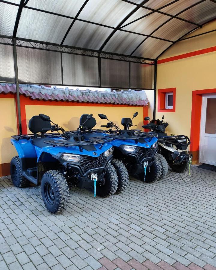Casa Cosmin Cincu Hotel Buitenkant foto